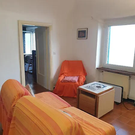 Pace Tra Gli Ulivi E Il Mare * Sori